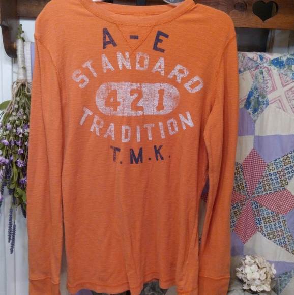 American Eagle Vintage Style Henley